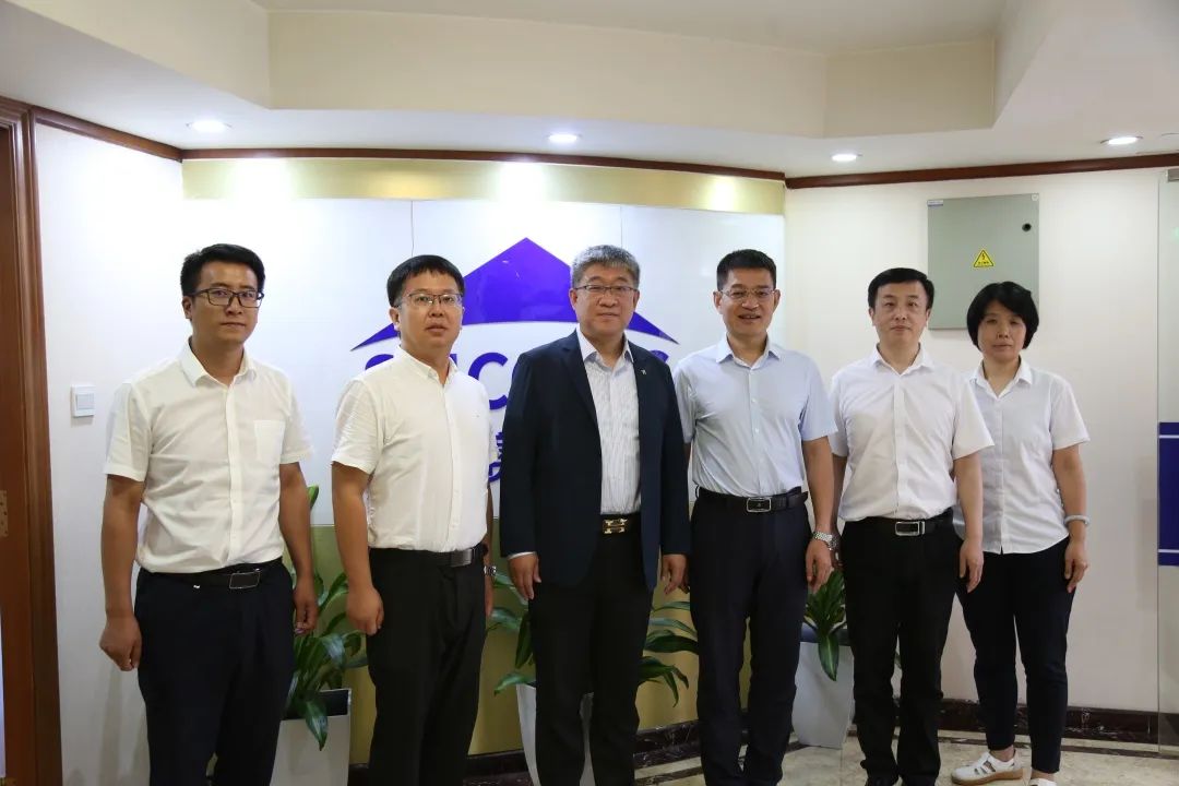 熱烈歡迎中歐國際工商學院DBA項目負責人李楠蒞臨社科賽斯考研!