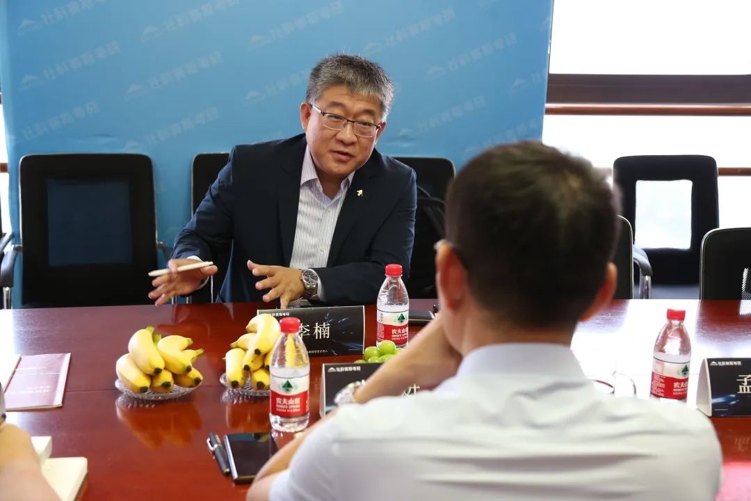 熱烈歡迎中歐國際工商學院DBA項目負責人李楠蒞臨社科賽斯考研!